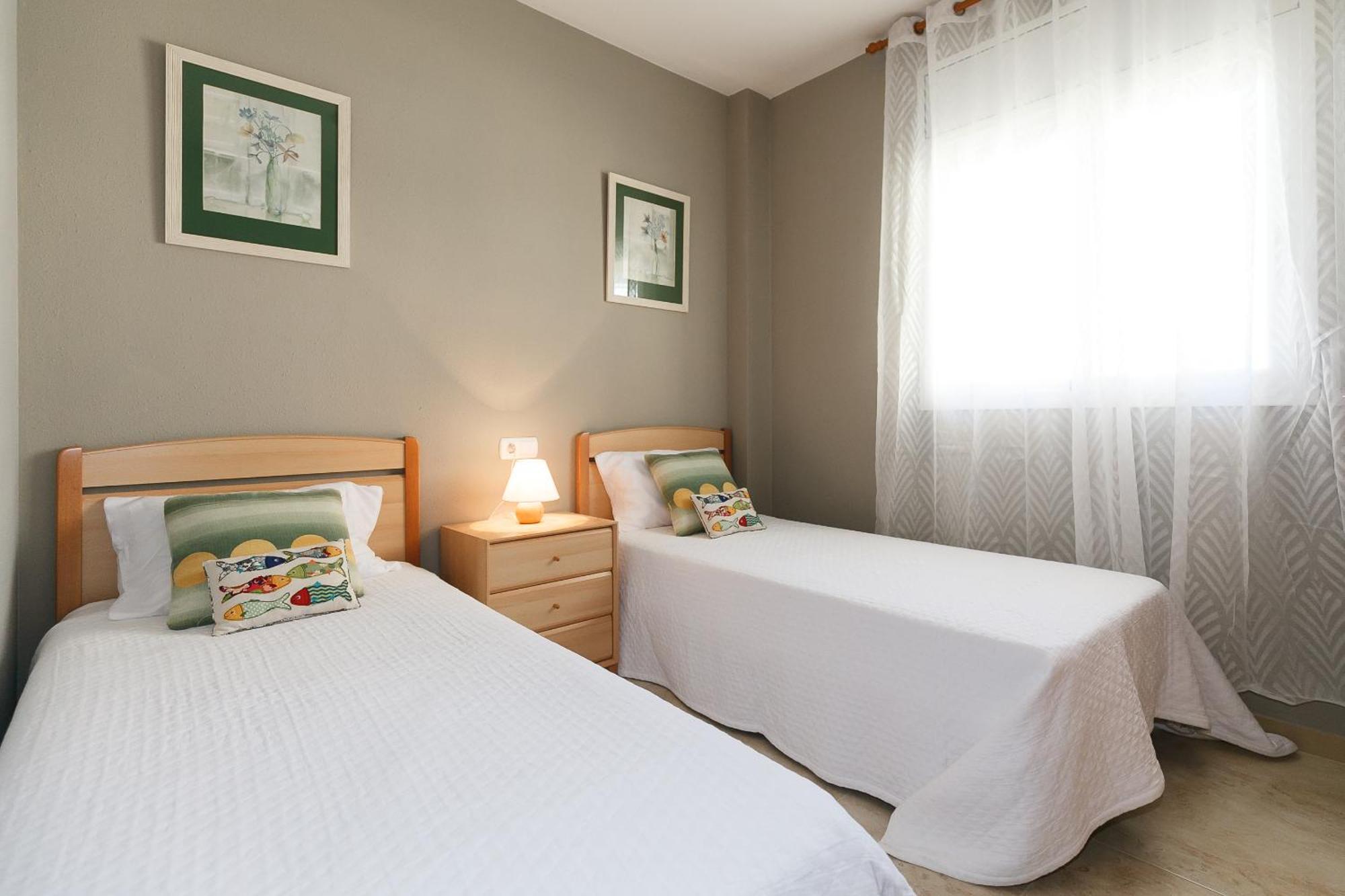Uhc Golden Pineda Apartments La Pineda Luaran gambar