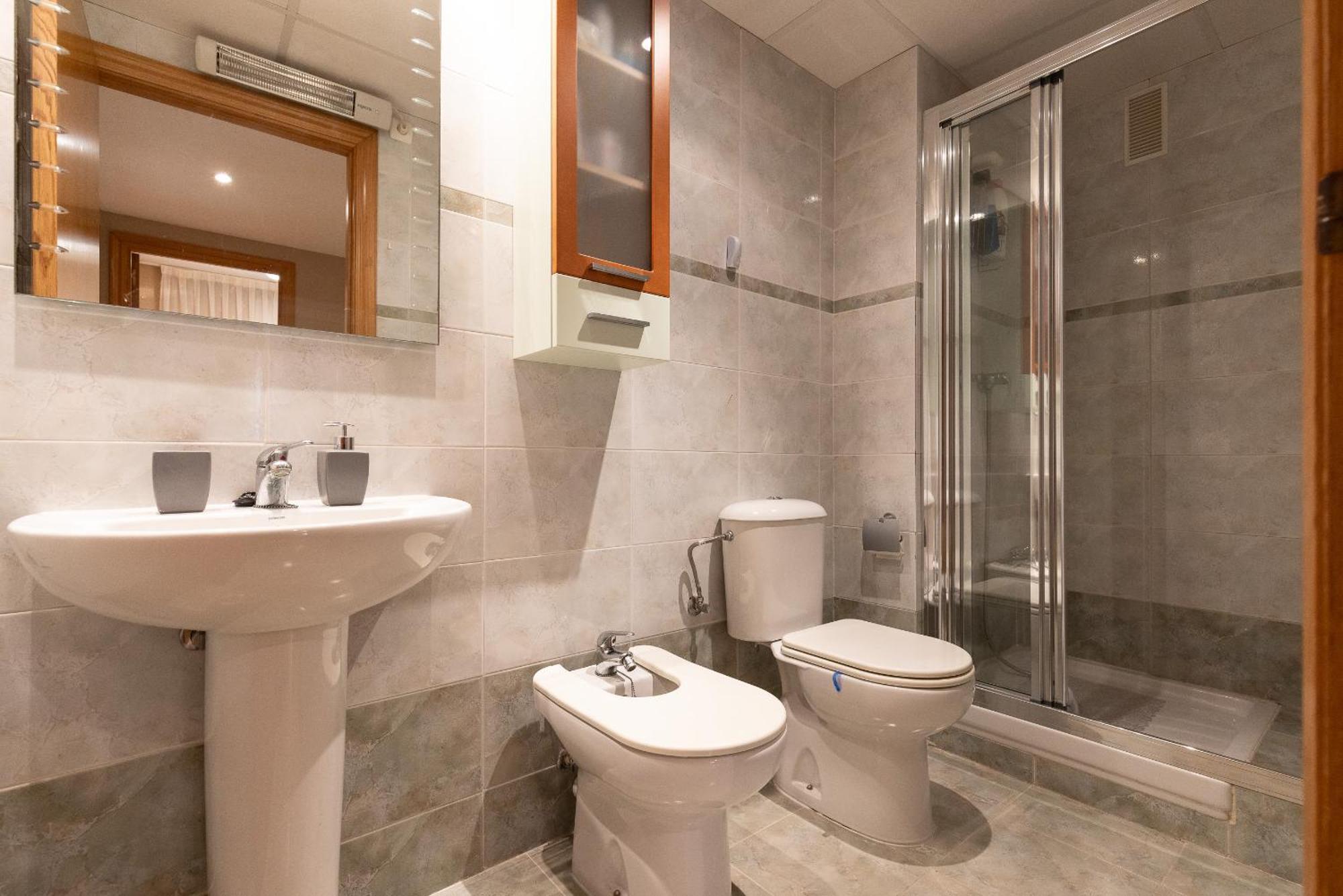 Uhc Golden Pineda Apartments La Pineda Luaran gambar