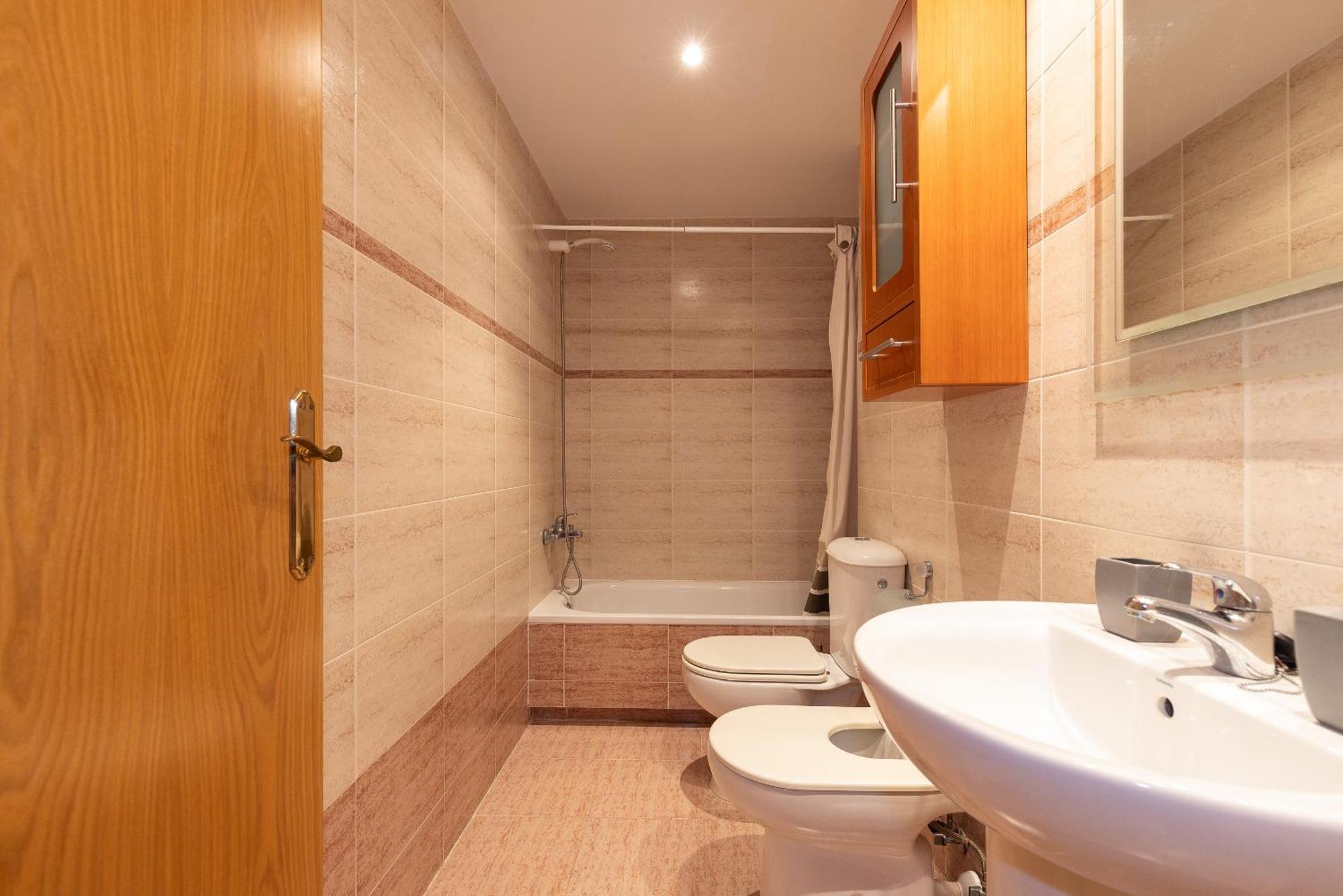 Uhc Golden Pineda Apartments La Pineda Luaran gambar